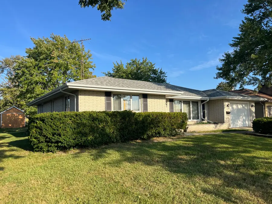 1620 Barthelone Street, Crest Hill, IL 60403 - #3