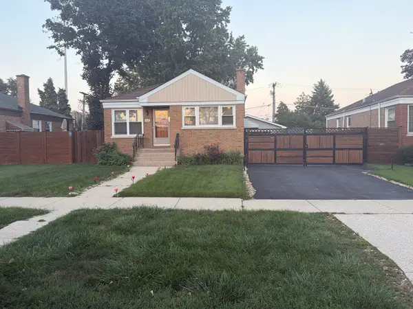 109 N Laverne Avenue, Hillside, IL 60162