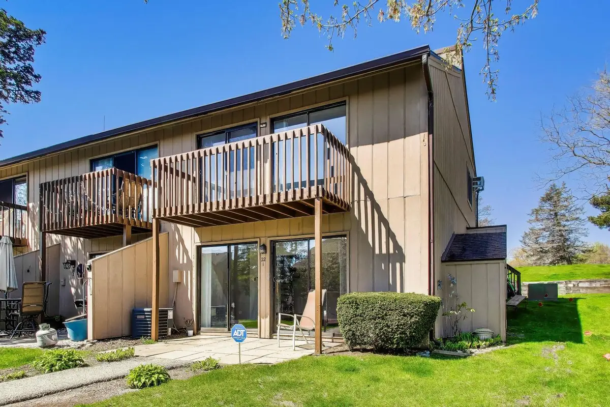 22 Jamaica Colony #1, Fox Lake, IL 60020 - #1