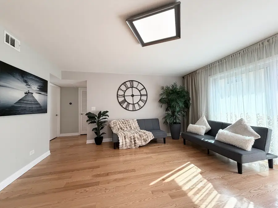 5322 W Windsor Avenue #2C, Chicago, IL 60630 - #3
