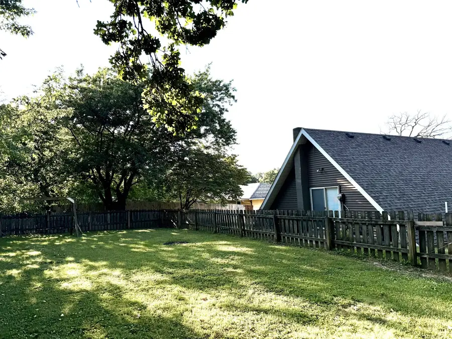 700 W Webster Street, Clinton, IL 61727 - #3