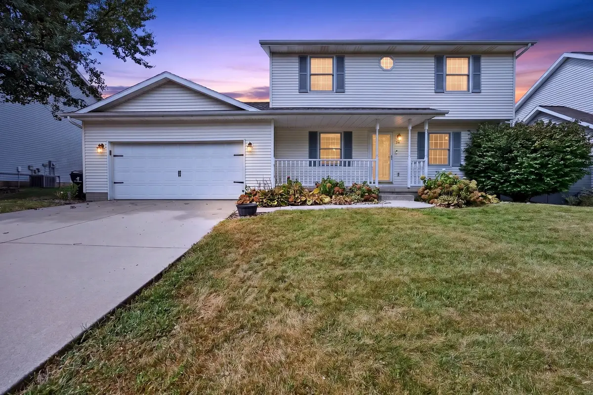 34 Holder Way, Bloomington, IL 61704 - #1