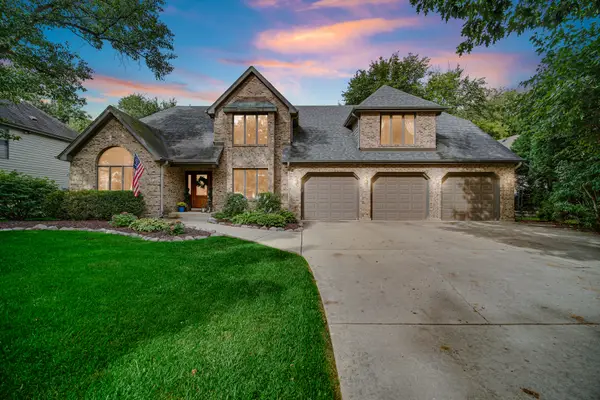 1024 Trillium Trail, West Chicago, IL 60185
