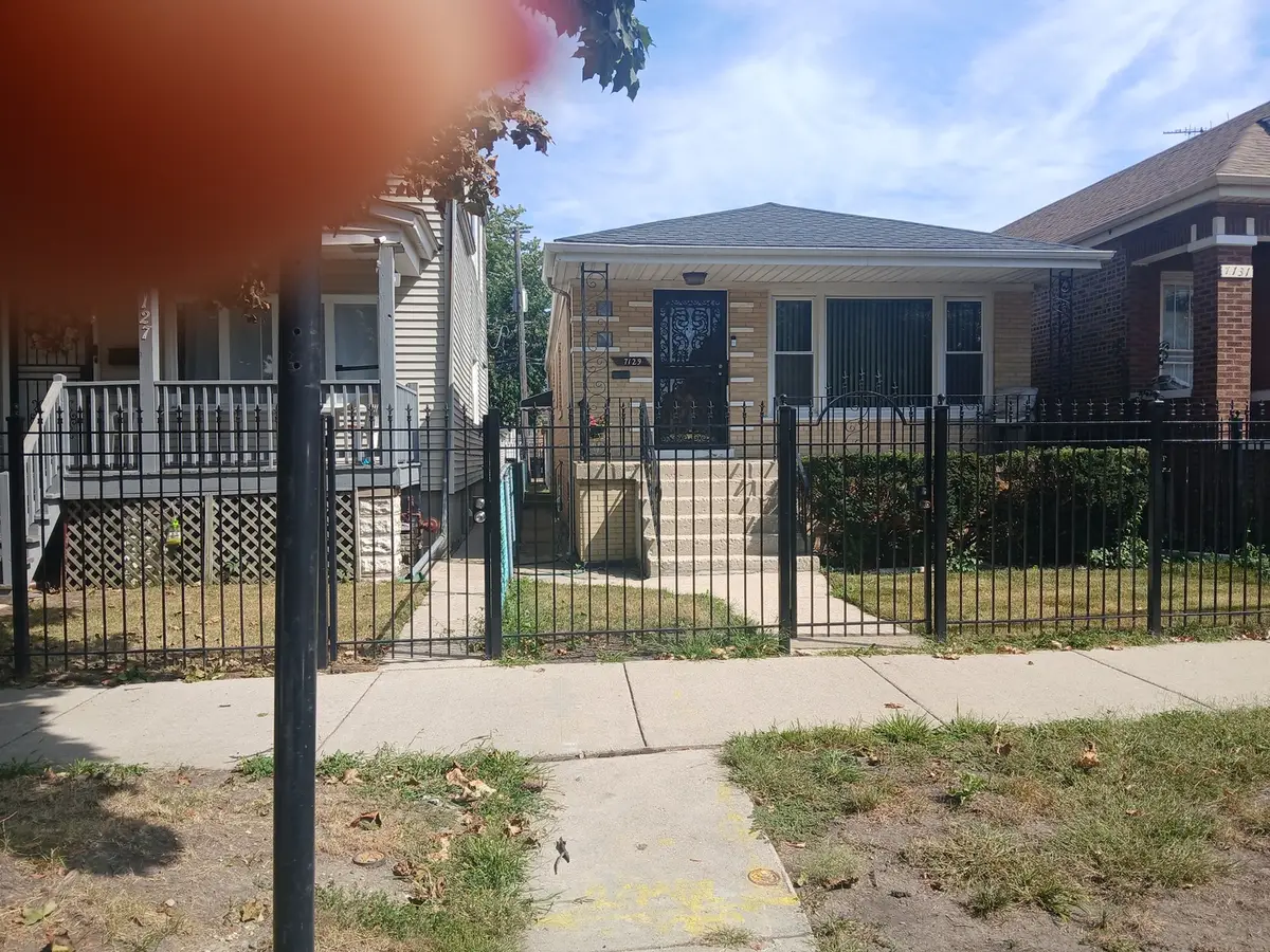 7129 S Oakley Avenue, Chicago, IL 60636 - #1