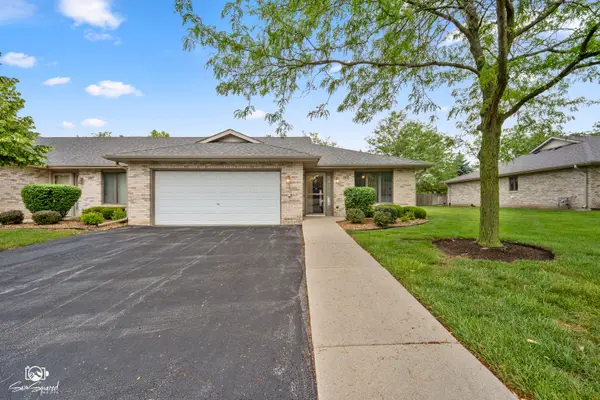 2417 Par Four Court #2417, Joliet, IL 60436