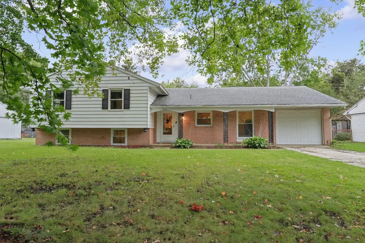 905 Stratford Drive, Champaign, IL 61821 - #1