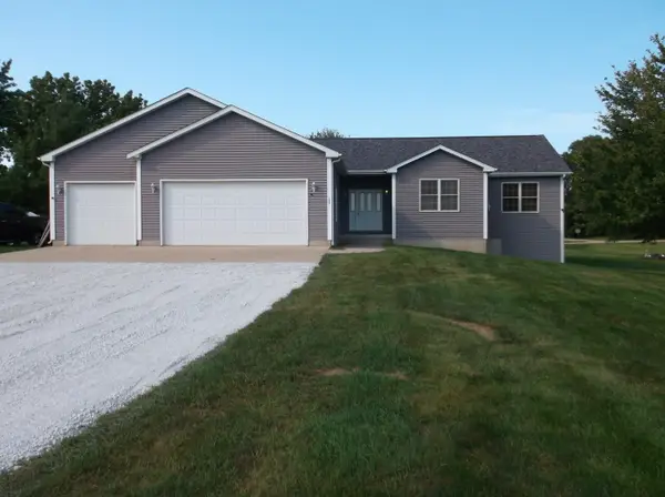 203 W South Street, Dover, IL 61323