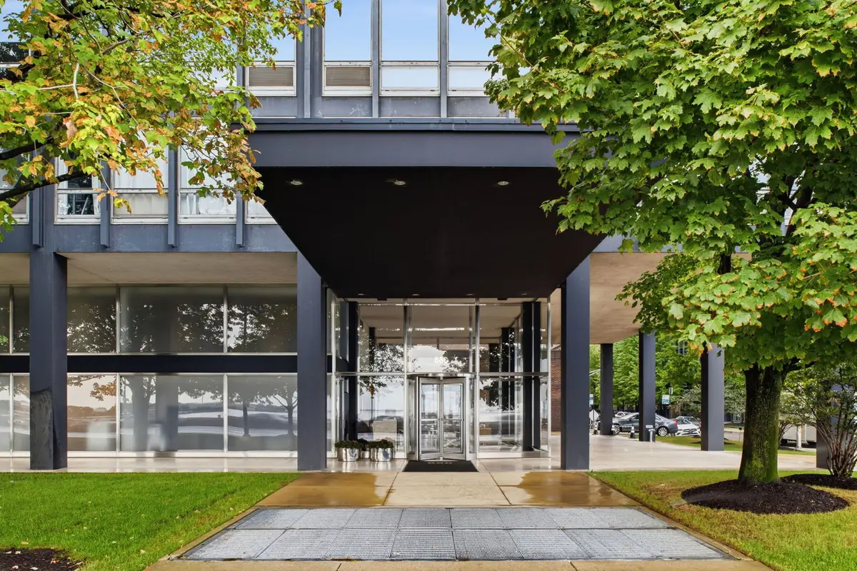 880 N Lake Shore Drive #4B, Chicago, IL 60611 - #1