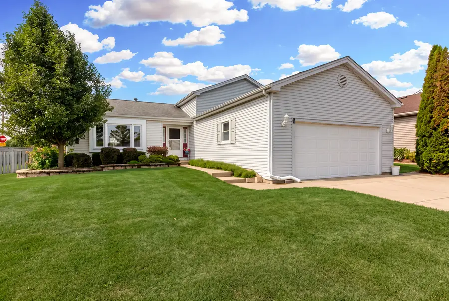 6 Carol Ann Drive, Streamwood, IL 60107 - #2