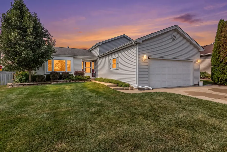 6 Carol Ann Drive, Streamwood, IL 60107 - #3