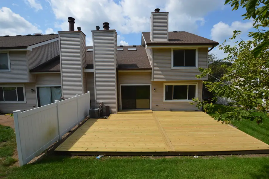 516 N Thornwood Drive, McHenry, IL 60050 - #2