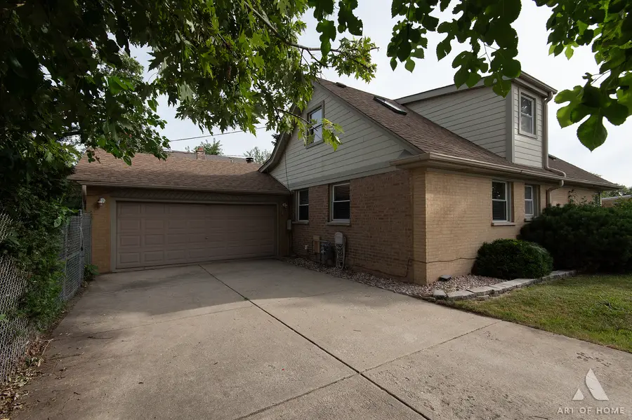 5900 107th Street, Chicago Ridge, IL 60415 - #3