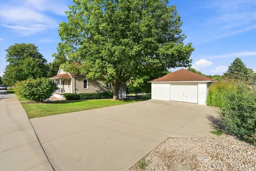 123 N Milwaukee Street, Mark, IL 61340 - #3