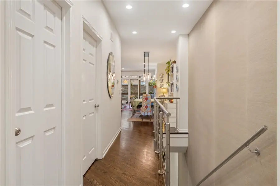 859 W Wrightwood Avenue #1, Chicago, IL 60614 - #2