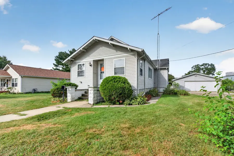 40 S Marguerite Street, Coal City, IL 60416 - #3