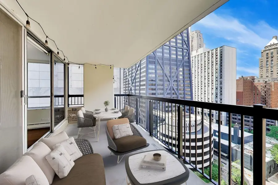 201 E Chestnut Street #14A, Chicago, IL 60611 - #3