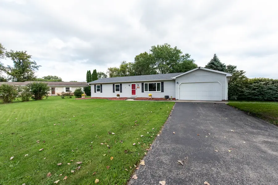 713 Eisenhower Court, Twin Lakes, WI 53181 - #2