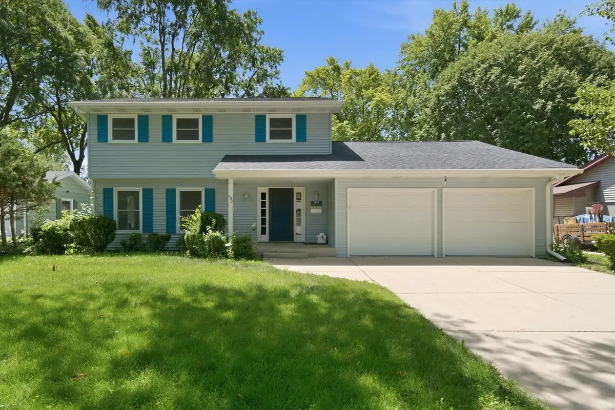 1520 Crestwood Court, Aurora, IL 60506 - #1