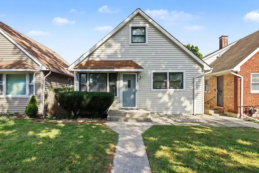 16229 Woodbridge Avenue, Harvey, IL 60426 - #3