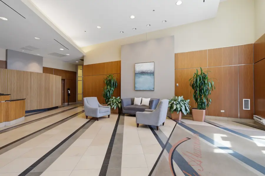 125 S Jefferson Street #1904, Chicago, IL 60661 - #2