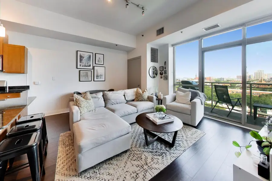 230 W Division Street #1107, Chicago, IL 60610 - #2