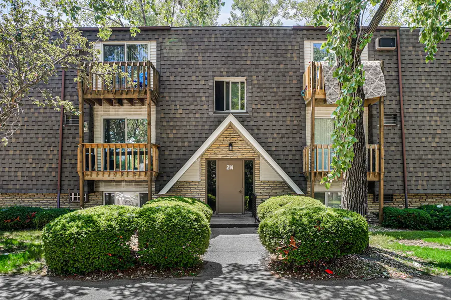 214 Madison Street #2B, Joliet, IL 60435 - #2
