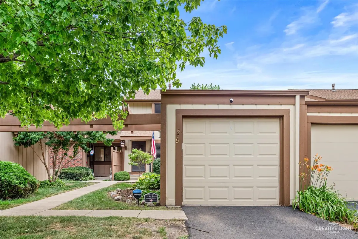 659 Glacier Trail, Roselle, IL 60172 - #1