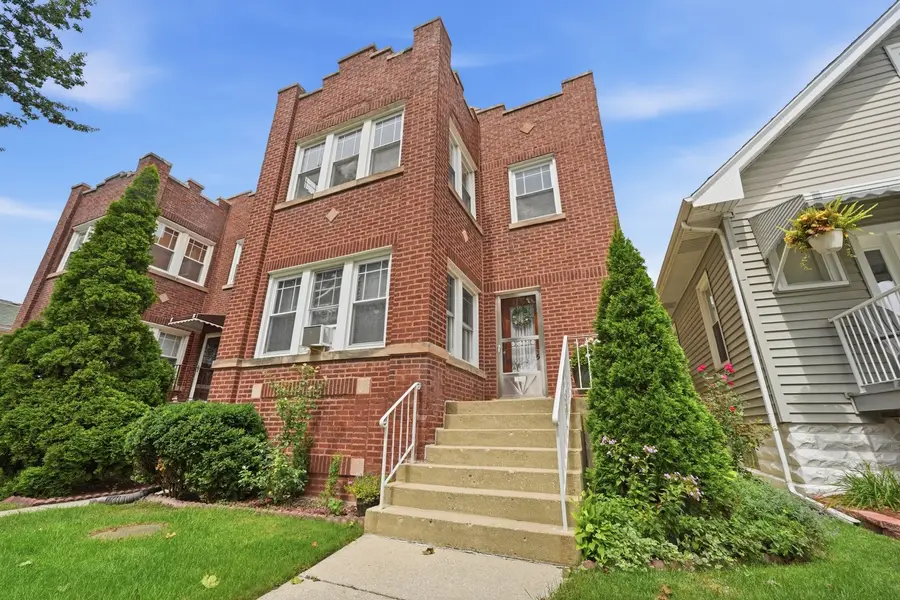 5118 W Byron Street, Chicago, IL 60641 - #2