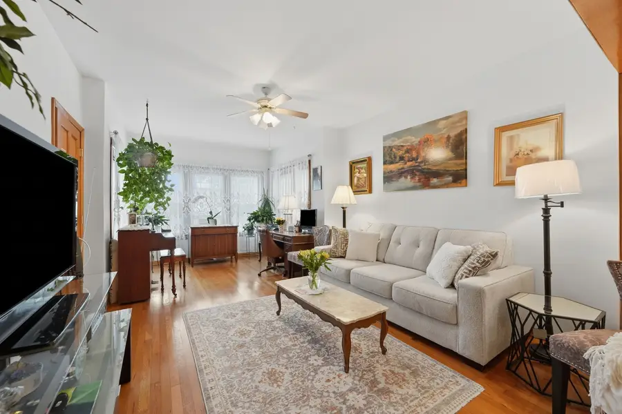 5118 W Byron Street, Chicago, IL 60641 - #3