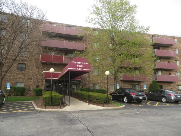1463 Mercury Drive #218, Schaumburg, IL 60193