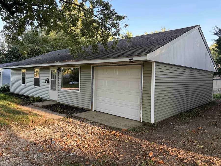 2415 E Oregon Street, Urbana, IL 61802 - #2