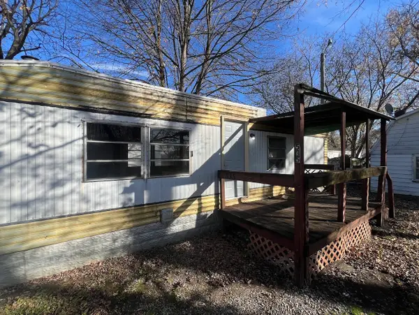 535 W 6th Street, Mt Carmel, IL 62863