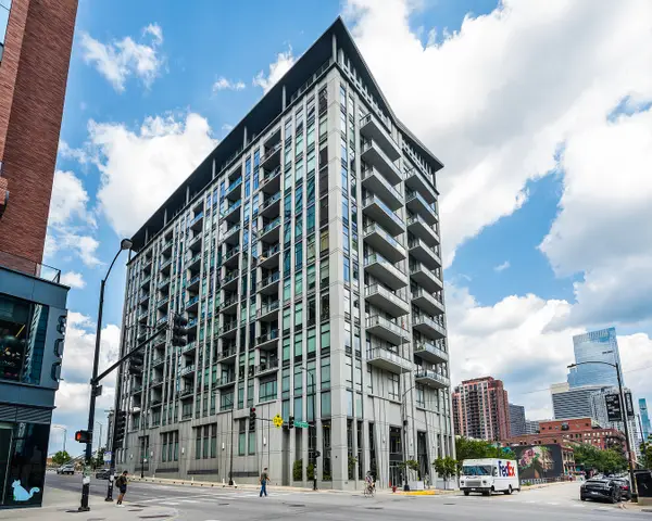 740 W Fulton Street #1212, Chicago, IL 60661