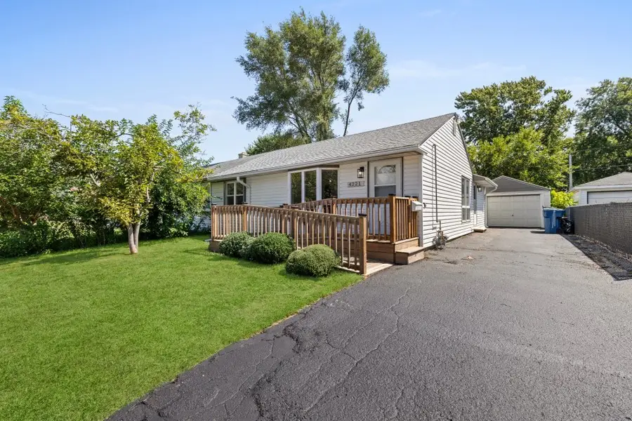 4221 Southwest Highway, Hometown, IL 60456 - #2
