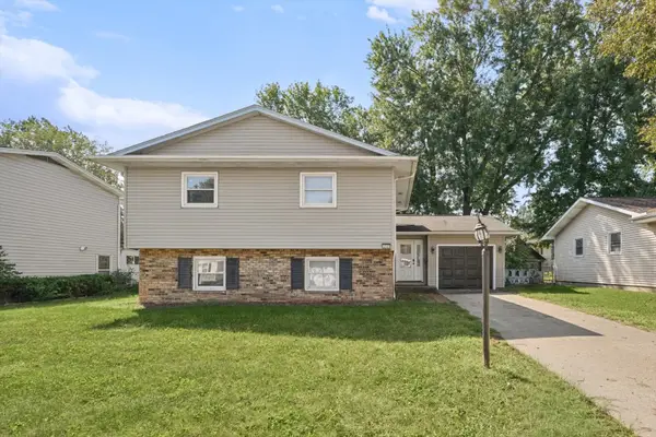 1747 E Barrington Avenue, Decatur, IL 62526