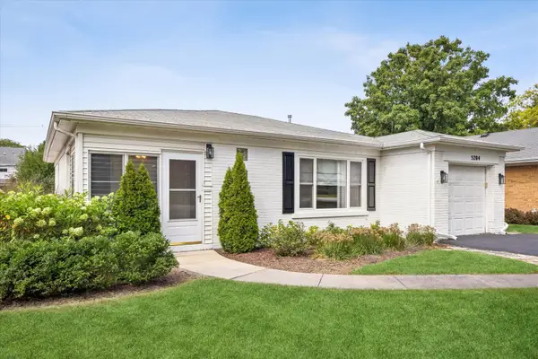5204 Wolf Road, Western Springs, IL 60558