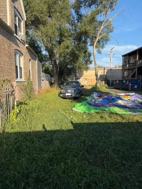6653 S Marshfield Avenue, Chicago, IL 60636