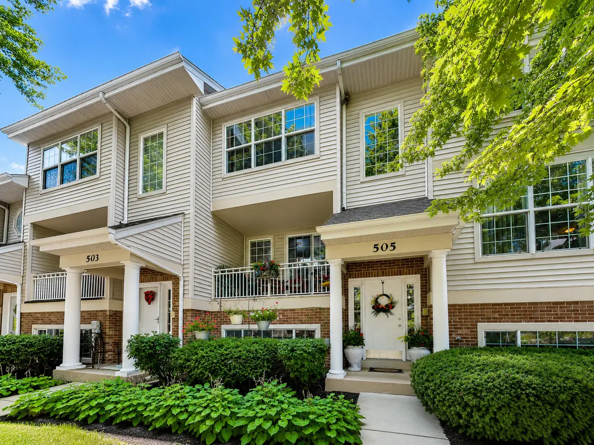 505 Pheasant Trail, Saint Charles, IL 60174 - #1