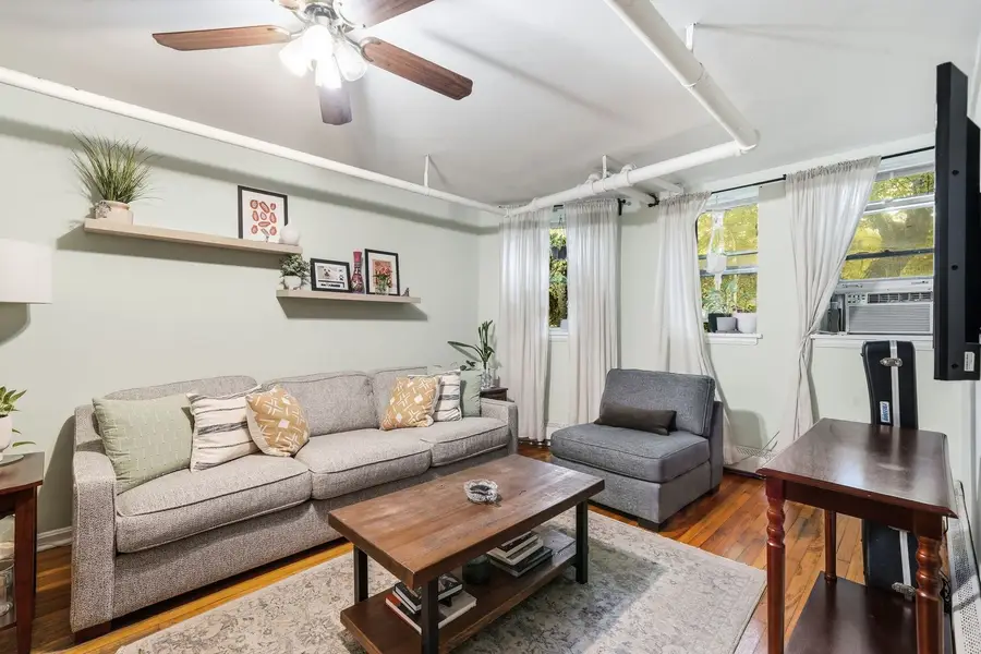 2443 W Lunt Avenue #GE, Chicago, IL 60645 - #2