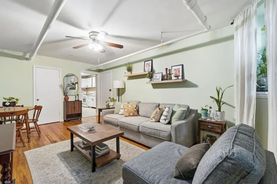 2443 W Lunt Avenue #GE, Chicago, IL 60645 - #3