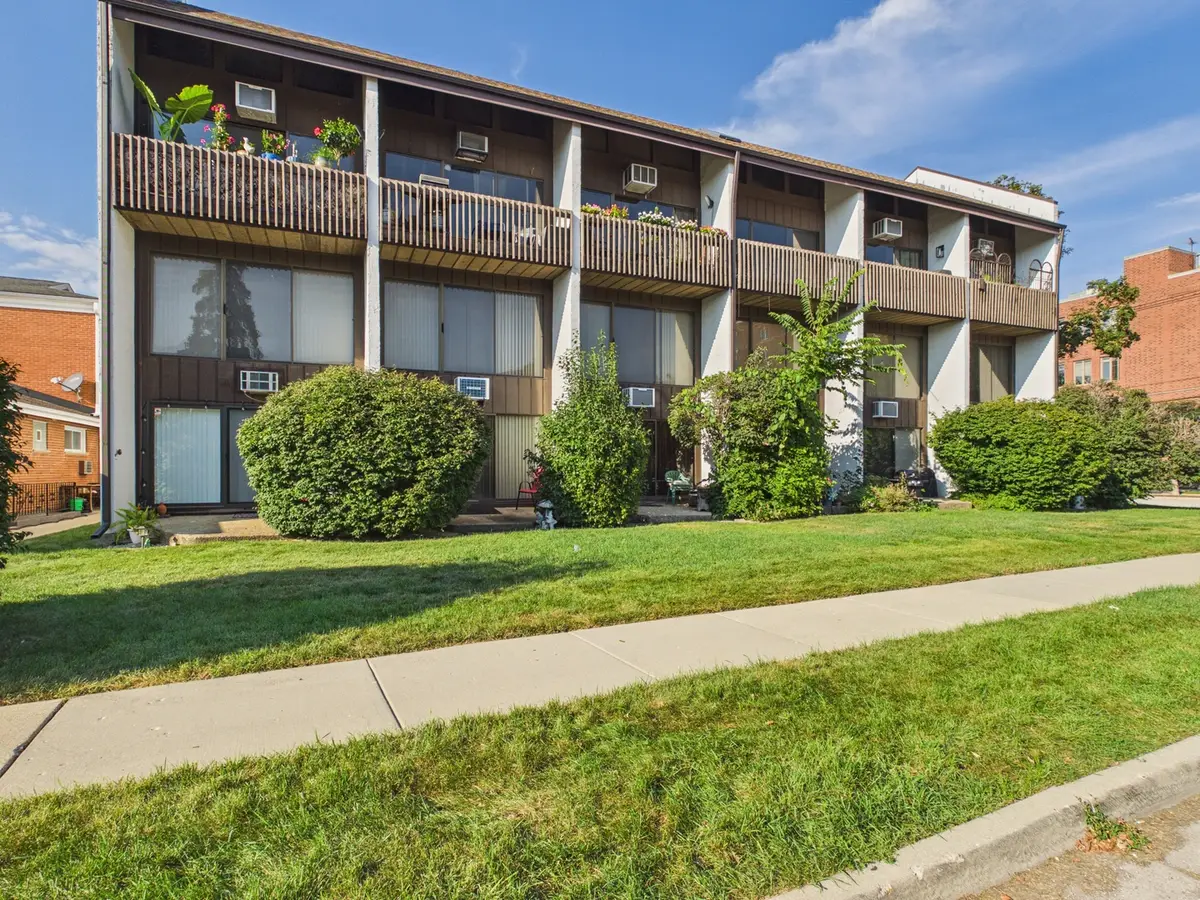 1296 E Washington Street #12, Des Plaines, IL 60016 - #1