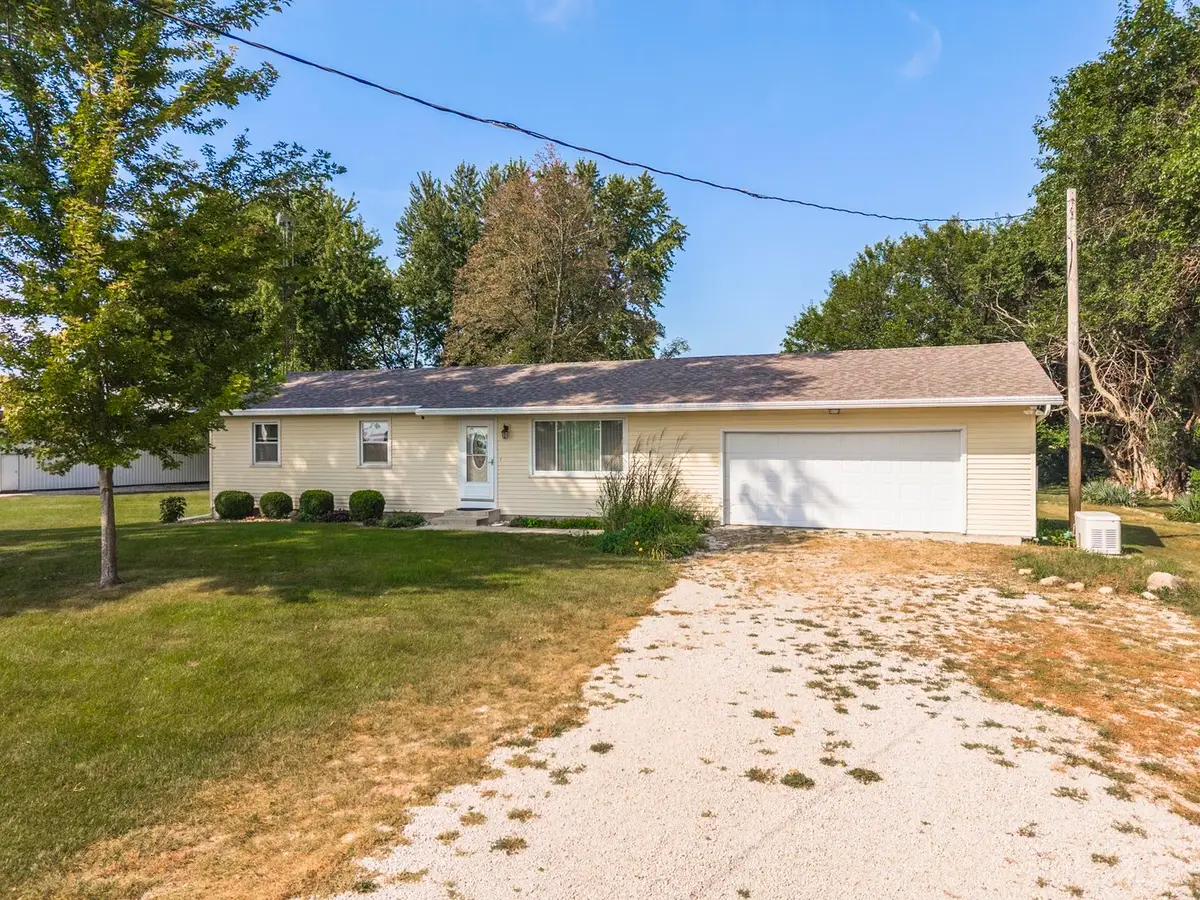 14235 N 1775 East Road, Pontiac, IL 61764 - #1