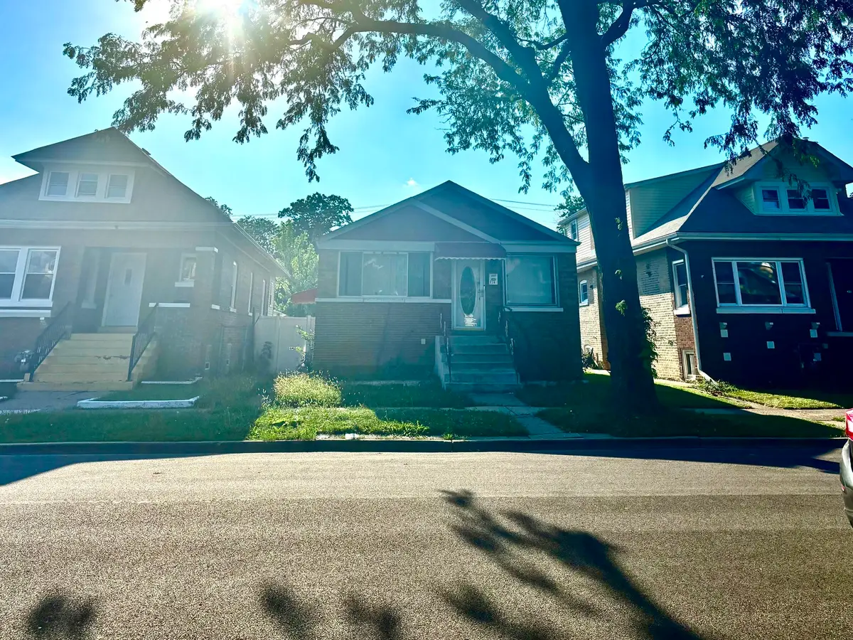 214 22nd Avenue, Bellwood, IL 60104 - #1