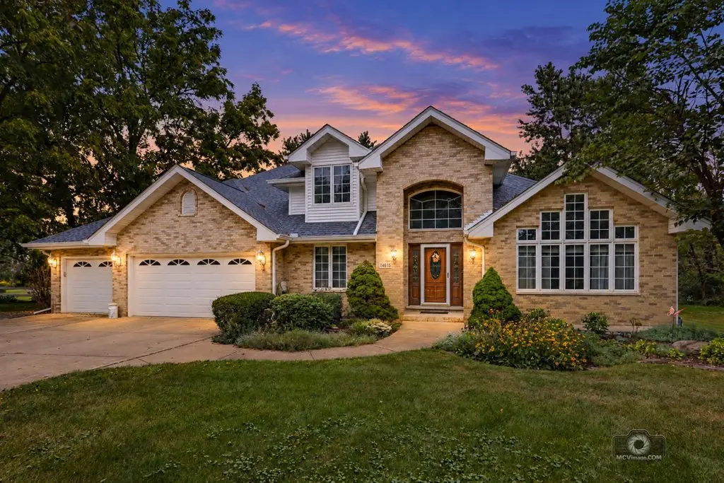 14615 W Hickory Avenue, Lemont, IL 60439 - #1