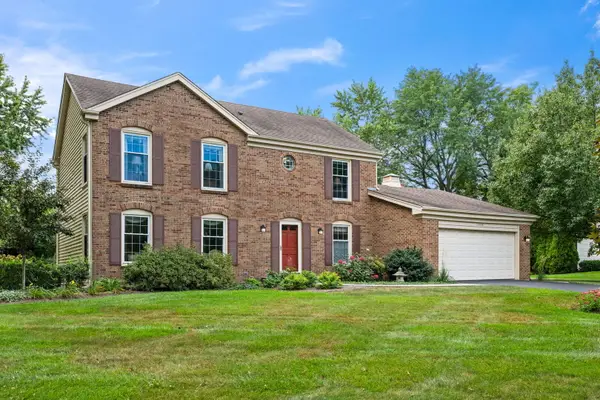 1303 W Crooked Willow Lane, Palatine, IL 60067
