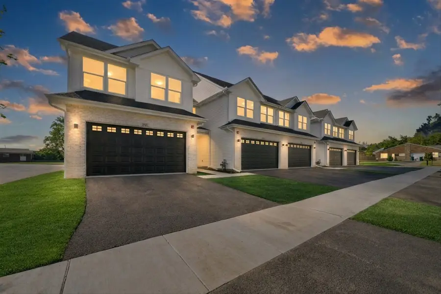 2021 Princess Court, Lockport, IL 60441 - #2