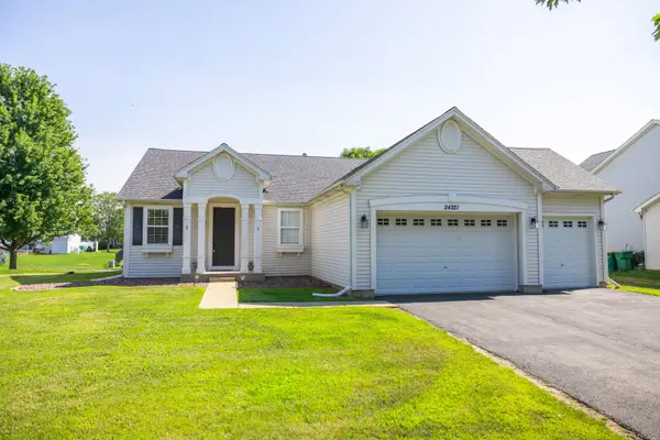 24221 Cedar Creek Lane, Plainfield, IL 60586
