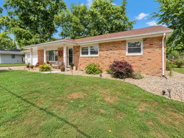 210 E Overton Street, Tuscola, IL 61953