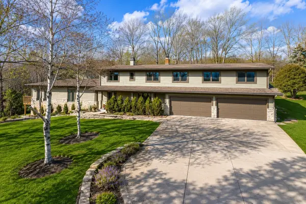 1971 Countryside Drive, Libertyville, IL 60048