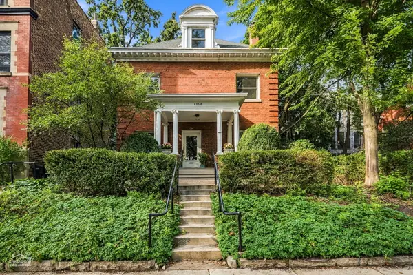 1364 E 49th Street, Chicago, IL 60615